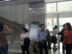 -和平影视娱乐城