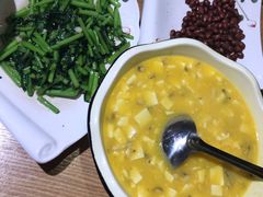 蟹黄豆腐-老妈私房鱼头(欧洲城店)