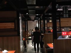 -山之屋炭火烧肉·生啤畅饮(大朗万科中央公园店)