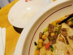 -呷佬·长沙手工米粉(金沙江路店)