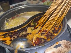 -钢管厂五区小郡肝串串香(蜀都万达店)