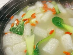 竹荪素鸡汤-太白酒家