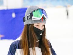 -乔波室内滑雪场