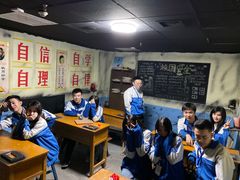 -LIENOW来闹密室剧本推理&狼人杀(李家村万达广场店)