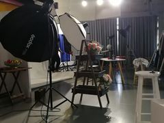 -易摄全家福照相馆(兰庭国际A座店)