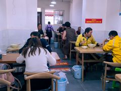 -啊墨江牛烂烀米线