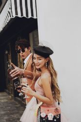 -钟爱一生婚纱摄影旗舰店