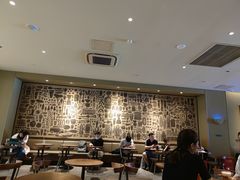 大堂-星巴克(保定万博广场店)