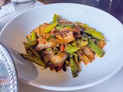 蒜苗回锅肉-湖鱼湖·蓉亭食贝(亚运村店)