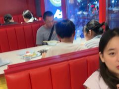-何师傅美蛙鱼头(汉街店)