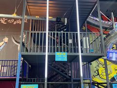 -超时空蹦床团建·VR潮玩运动娱乐·生日派对游乐园(金桥店)