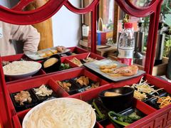 -勺子米线·云南传统小吃市集(四方街店)