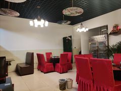 -老石黑山羊毛驴肉火锅(金凯广场店)