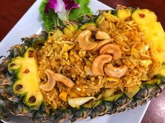 -Dang restaurant (patong phuket)