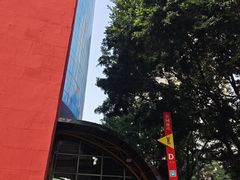 -公园前(地铁站)