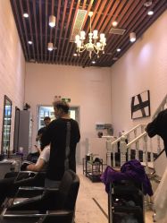 -SIX Hair Consultant