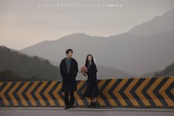 -卡兹摄影STUDIO婚纱摄影(文化路万达店)