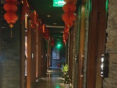 -臻享养生·SPA·影院式足道(汇臻店)
