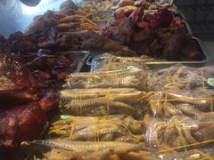 -陆稿荐观前街店