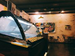 -莓园冰淇淋店