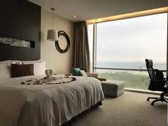 -青岛海尔洲际酒店