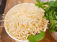 金针菇-三人行骨头王火锅(长寿店)