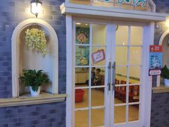 -成都星期8小镇(江宁南路店)