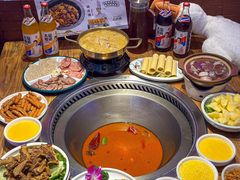 -山河屯铁锅炖·非遗铁锅炖(华强北店)