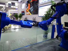 -东浩兰生上海世博展览馆