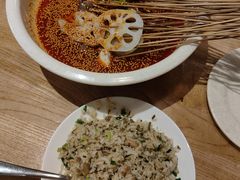 特色臊子蛋炒饭-嘉州叶婆婆钵钵鸡(建设路店)