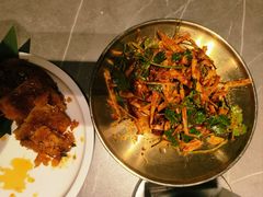 -草家酱蟹炭火烤肉店(珲春南路一店)