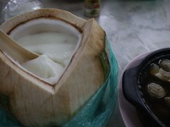 椰子布丁-新记肉骨茶