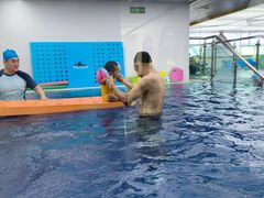 -龙格亲子游泳·水育早教运动中心(绿城店)
