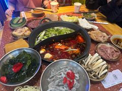 -赵美丽·重庆社区火锅·直营店(火车东站·中豪国际店)