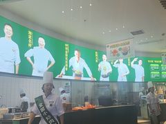 -费大厨辣椒炒肉(黄兴中心广场店)