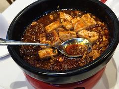 -渝是乎酸菜鱼·川渝小炒(新世界百货望京店)