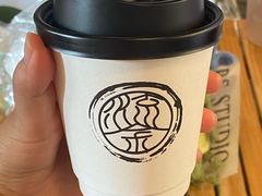 -瑞虹新天地月亮湾