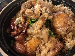 瓦煲鸡饭-马来西亚美食街