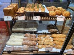 -CARINO BAKERY&CAFE(人广来福士店)