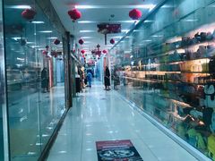 -友谊服饰商场(名品商厦店)
