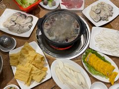 -濠轩阁特色生蚝火锅总店