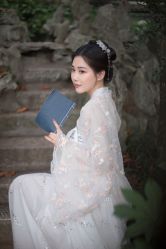 -汉仪华裳汉服馆(打浦桥店)