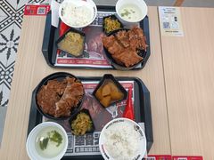 -犟骨头排骨饭•大骨面(弘阳广场店)