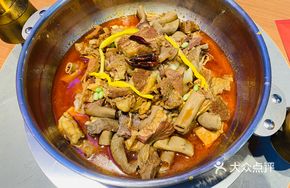 Sauce-Flavored Beef Hot Pot