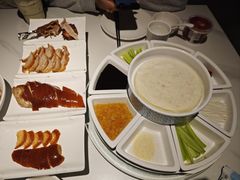 舌尖上会跳舞的北京烤鸭-羲和雅苑•北京烤鸭(国贸商城店)