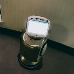 -依萱绮医疗美容