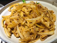 干锅竹笋-吕氏疙瘩汤·新鲁菜(新贵和店)