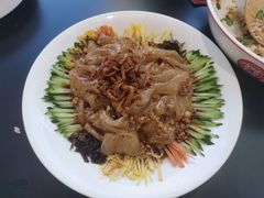 -红东阁东北菜烤肉酒馆(CROSS万象汇店)