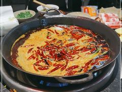 -四小区火锅·巷子里的重庆火锅(花照壁店)