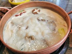 -三人行骨头王火锅(长寿店)
